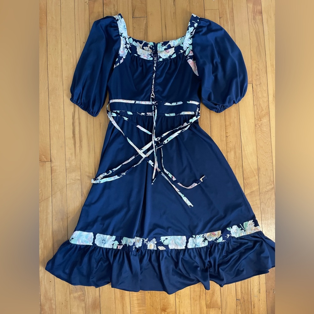 ‼️ 70s Blue Floral Prairie Dress ‼️